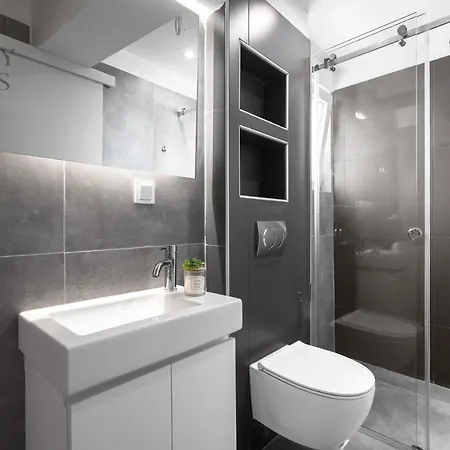 Nephele Jacuzzi Suites, The Luxury 아파트