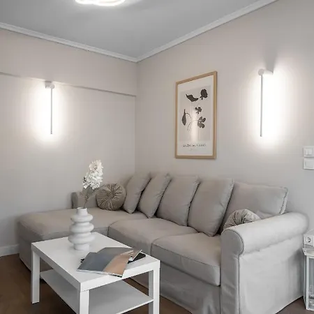 Nephele Jacuzzi Suites, The Luxury דירה *