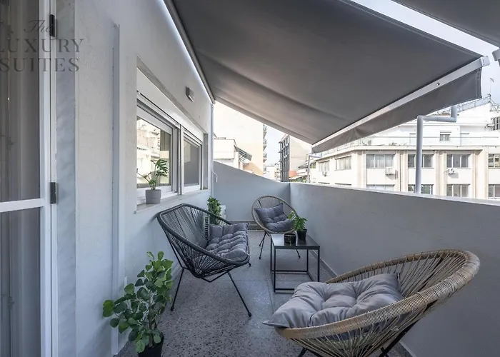Nephele Jacuzzi Suites, The Luxury * Tesalónica