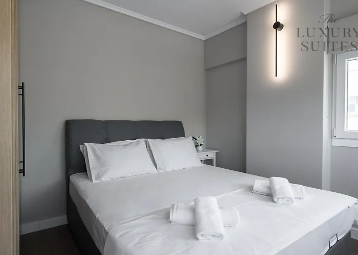 Apartamento Nephele Jacuzzi Suites, The Luxury Tesalónica