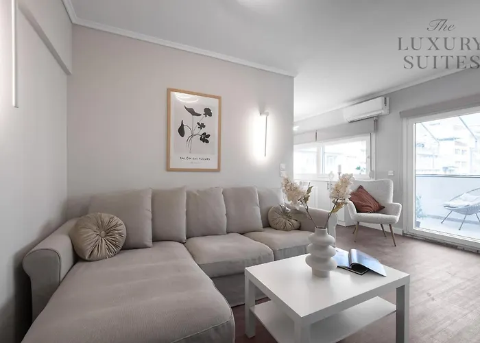 公寓 Nephele Jacuzzi Suites, The Luxury