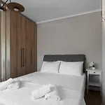 Nephele Jacuzzi Suites, The Luxury Apartment Thessaloniki