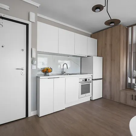 Apartment Nephele Jacuzzi Suites, The Luxury